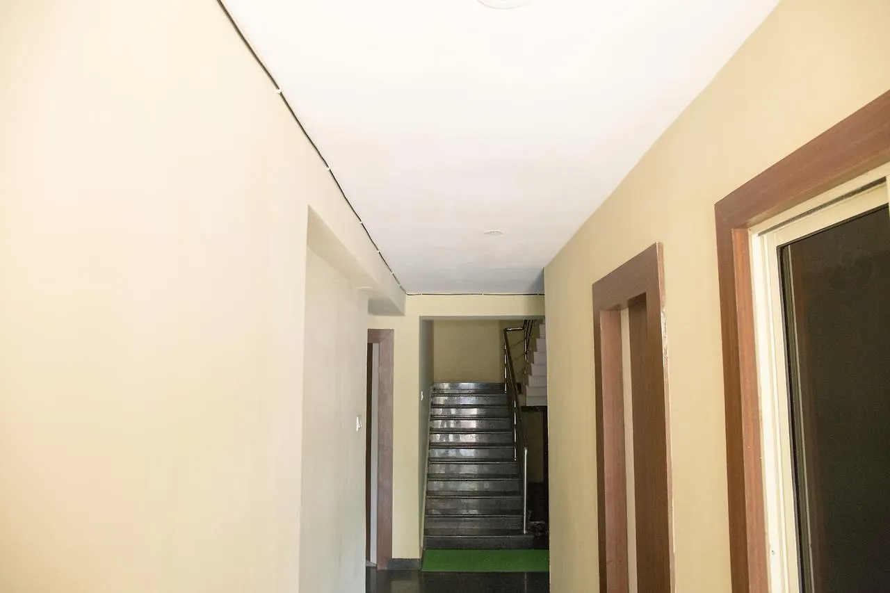 Kochi Oyo 7771 Ern Station酒店 印度